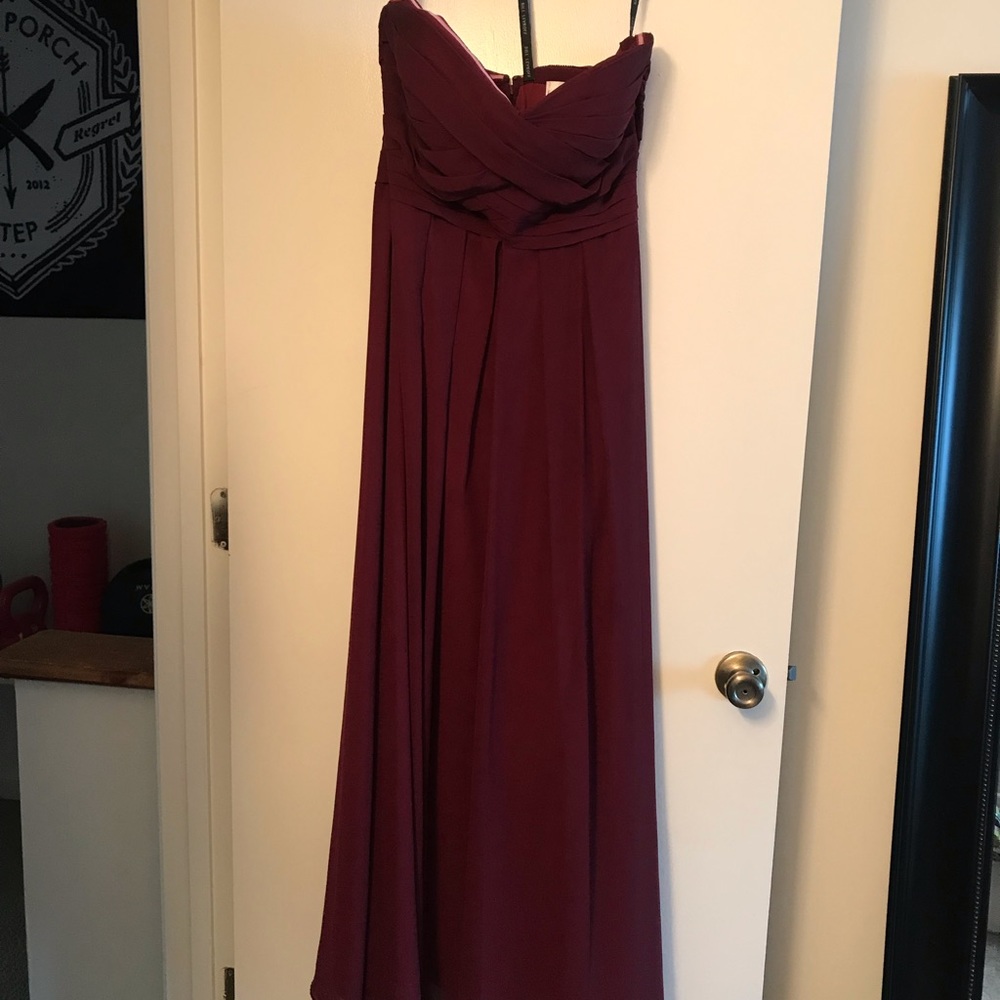Bill levkoff bridesmaid dress